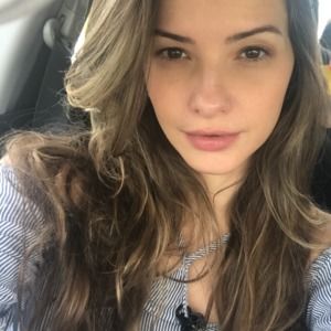 Meet your Posher, Adriana